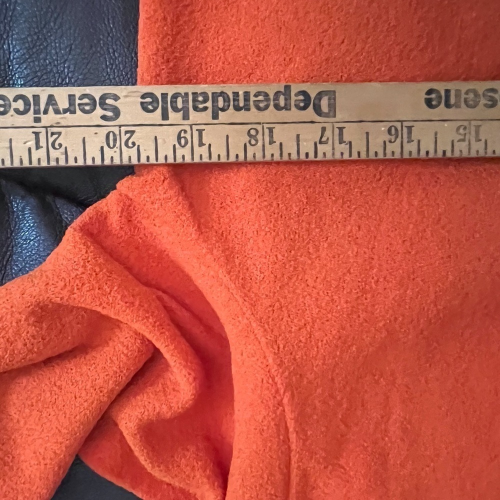 Vintage 2 piece set. Sleeveless top and cardigan - Picture 11 of 16